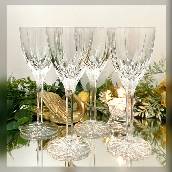 Mikasa Apollo Wine Glasses / Vintage Mikasa Clear Apollo Blown Wine Goblets / Set of Wine Glasses / Mikasa Crystal Wine Glass Set of 4