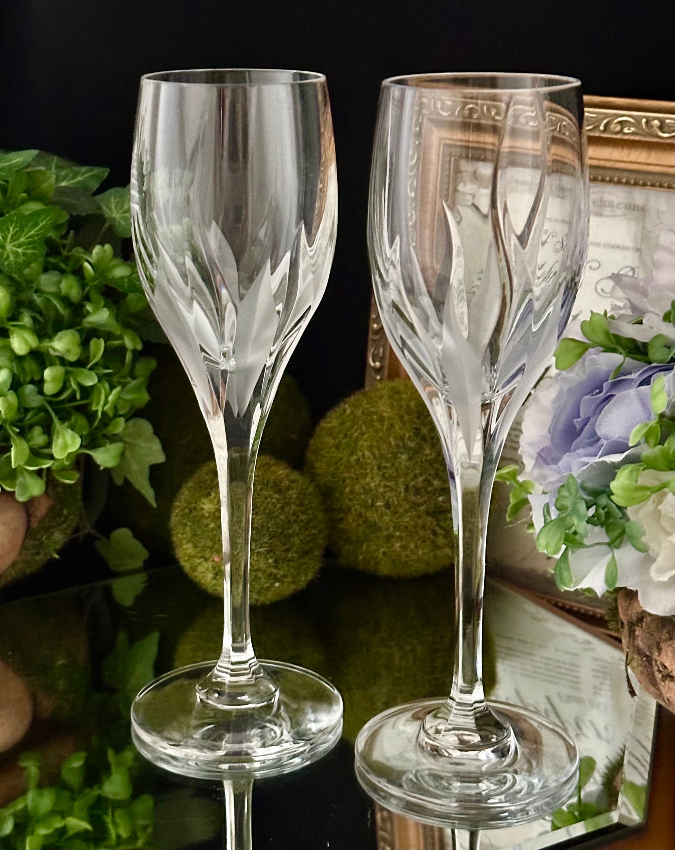 Mikasa, Dining, Set Of 2 Retired Mikasa Flame Damore Lead Crystal Champagne  Flutes Glasses