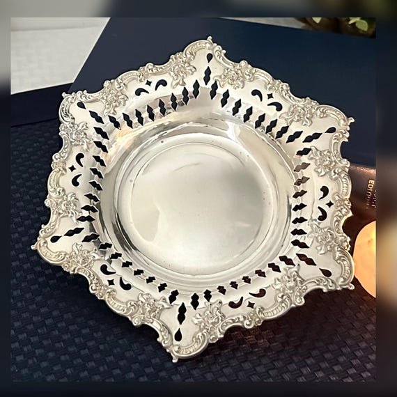 Towle Sterling Silver Pierced Bowl Floral Filigree Bon Bon Dish Vintage Trinket Dish