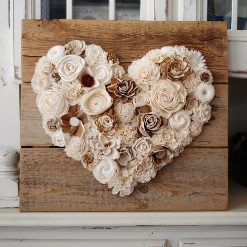Large Wood Flowers Heart Board Pallet Board Wall Art Etsy