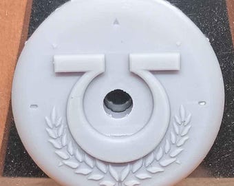 32mm Resin Base for Battlefleet Gothic – 3D Printed, Custom Miniature Base, Tabletop Gaming Accessory