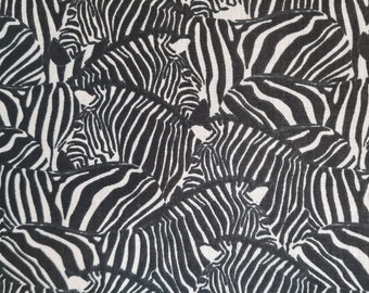 Stoff Meterware Baumwollstoff  "Khumba"  Zebras schwarz ecru