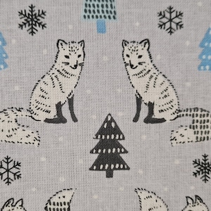 Fabric Cotton &quot;Snow Foxes&quot; grey white blue 0.5 m