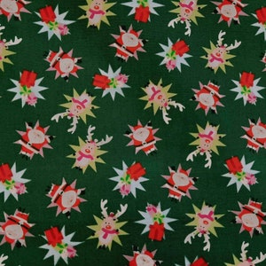 Fabric Meterware Cotton Green Santa Claus Reindeer Gift Christmas Fabric 0.5 m
