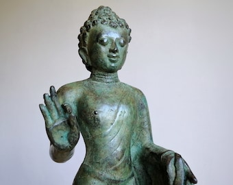 Statue of standing Buddha