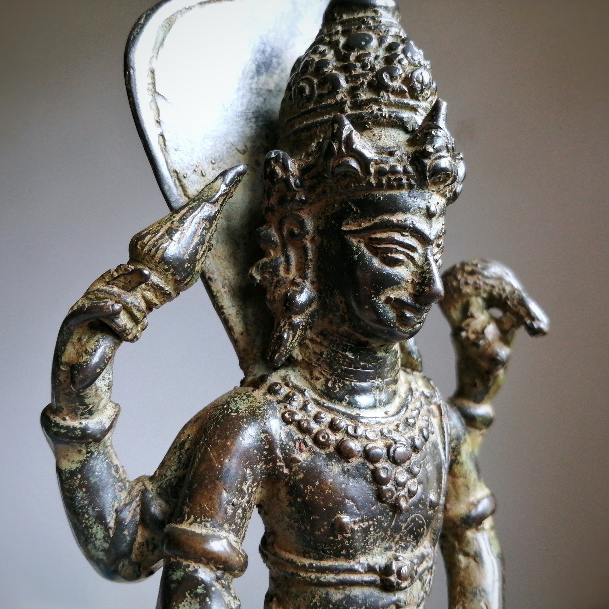 Vishnu statue