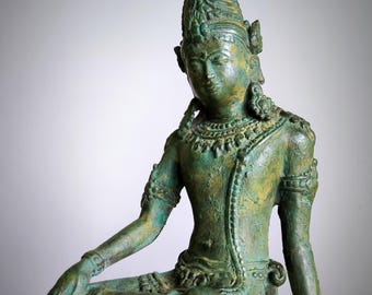Bhagavan Indra statue