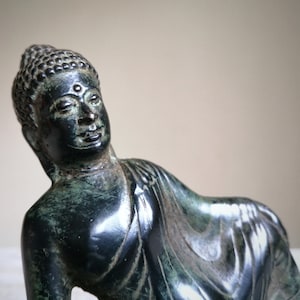 Reclining Buddha, vintage buddhist statue