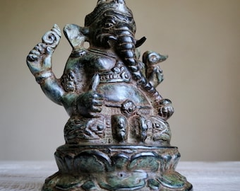 Ganesha statue, vintage brass small figurine