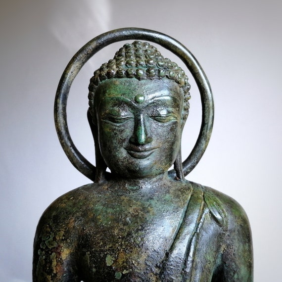 ブロンズ像　仏像 ブロンズ仏像 - Etsy 日本