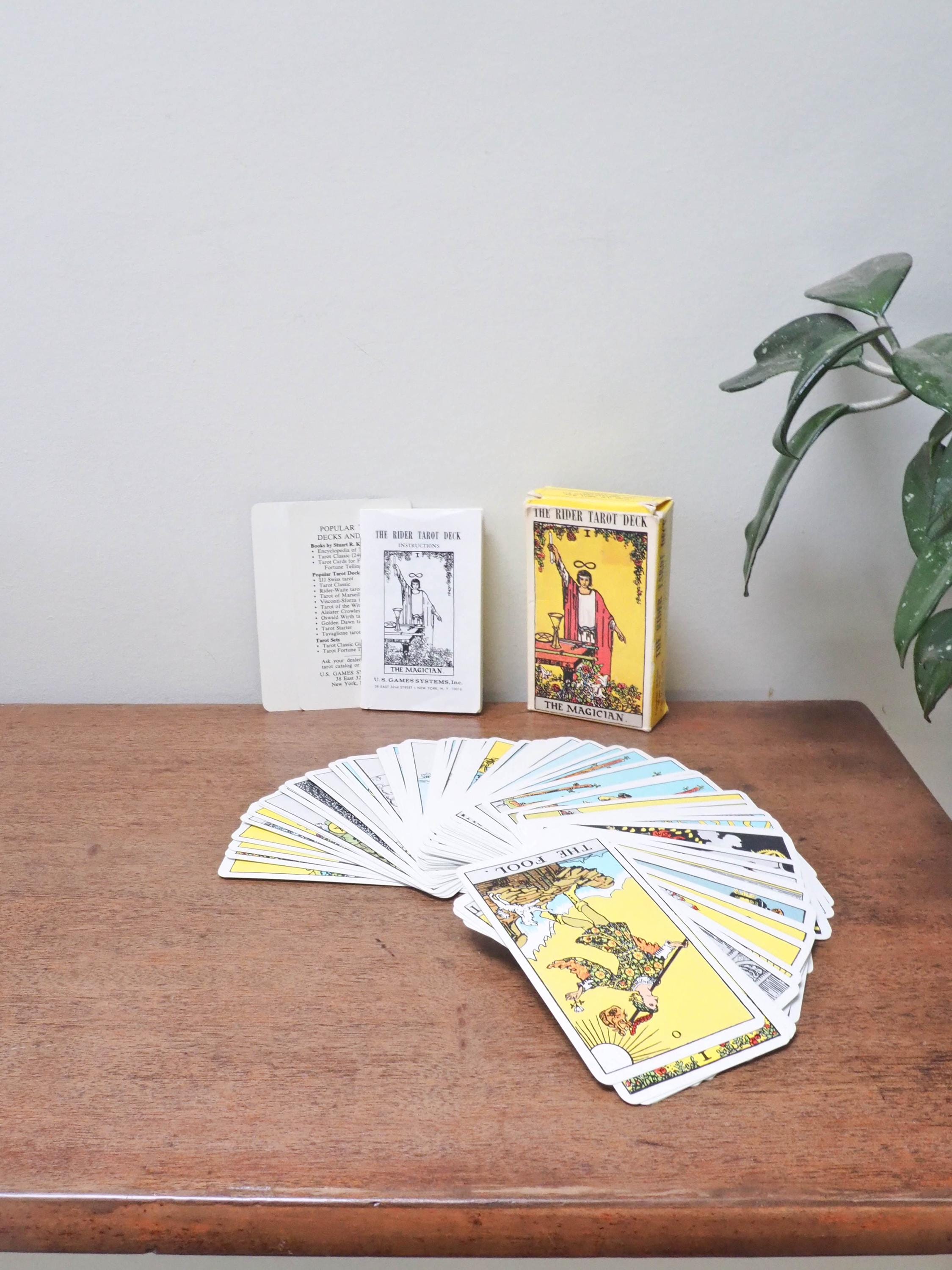 Pam's Vintage Tarot - Etsy Canada