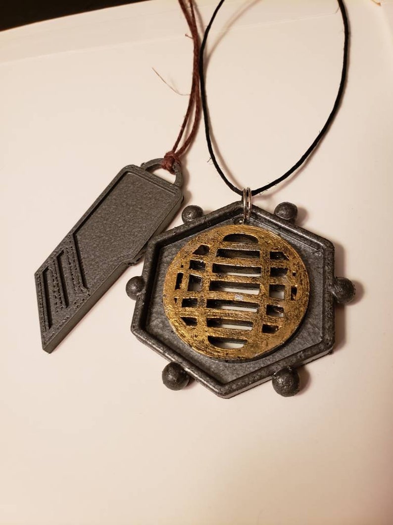 Cosplay star lord/ Peter quill necklaces from Guardians of the | Etsy