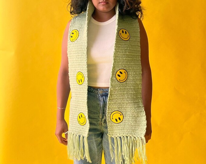 Crochet Smiley Scarf