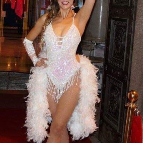 Es ist ein Showgirl! VOLLES OUTFIT Beliebige Farben. Dazu Sparkle Professionelles Vegas Burlesque Zirkus Outfit. Trikot, Federrock, Kopfschmuck & Handschuhe