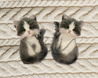 Graue Katze als Katzenbrosche aus Filz. Katzen Miniatur, Modes Trend 2022-23. Personalisierter Geschenk für Katzen Liebhaber von MariRich