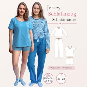Op de afbeelding: Twee vrouwen in blauwe jersey pyjamasets. De ene set bestaat uit een top met korte mouwen en een short, de andere uit een top met lange mouwen en een broek. De afbeelding toont ook een patroon met de tekst "Jersey Schlafanzug Schnittmuster".
