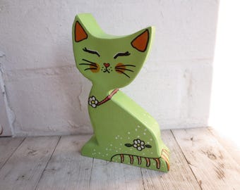 Wooden cat, light green and orange, approx. 15x10x2.5 cm, painted wooden kitten, cute decorative cat, gift for cat lovers, wooden cat figurine