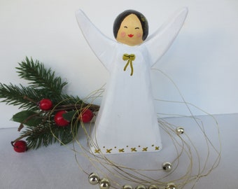 Ange en bois blanc 11x6, Ange de décoration de l'Avent et de Noël avec nœud, Décoration de l'Avent, ange gardien, ange de Noël aux cheveux noirs, figurine d'ange