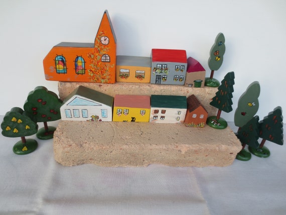 Wooden Toy Village Town Painted Children Fun Game Set Girls Boys Town Houses 