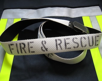 Gürtel aus Feuerwehrschlauch Aufdruck FIRE&RESCUE