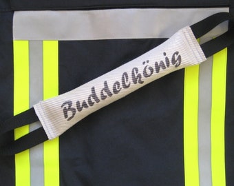 Beißwurst  aus Feuerwehrschlauch "Buddelkönig"