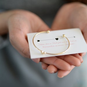 Freundschaftsbeweis - Karte - Herz Armreif in Gold oder Silber verstellbar offen plus Geschenkverpackung mit Thank You - Sticker