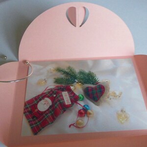 Weihnachtsgeschenk - Herz Armreif Silber oder Gold plus Geschenkverpackung - Danke Sticker und Weihnachtskarte