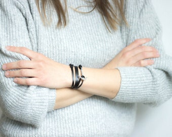 Anker Wickelarmband Schwarz - Lederarmband mit Anker in Silber