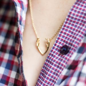 Antler necklace in gold - necklace with deer antler