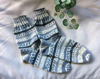 Wollsocken Größe 37, natur/grau/blau gemusterte handgestrickte warme Socken für Damen, Herren und Kinder, gestrickte Wintersocken, Geschenk