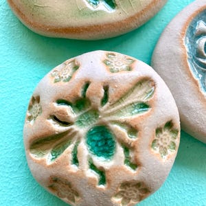 Kamienie do picia Kamienie dekoracyjne Kamień szczęścia duży "Glascrackle-Maxi" do kąpieli dla ptaków Kąpiel dla owadów Ceramika rękodzielnicza Ceramika ogrodowa Dekoracja ogrodowa