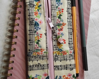 Utensilo/case with rubber band for notebook, bullet journal, calendar or other favorite book in DinA 5, organizer, pencil case, bookmark