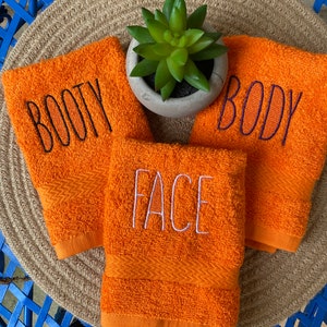 Farmhouse Body Face Booty Facecloth Washcloth Towel