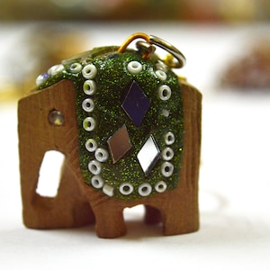 Handmade Mirror Elephant Keychain: Boho Bag Charm