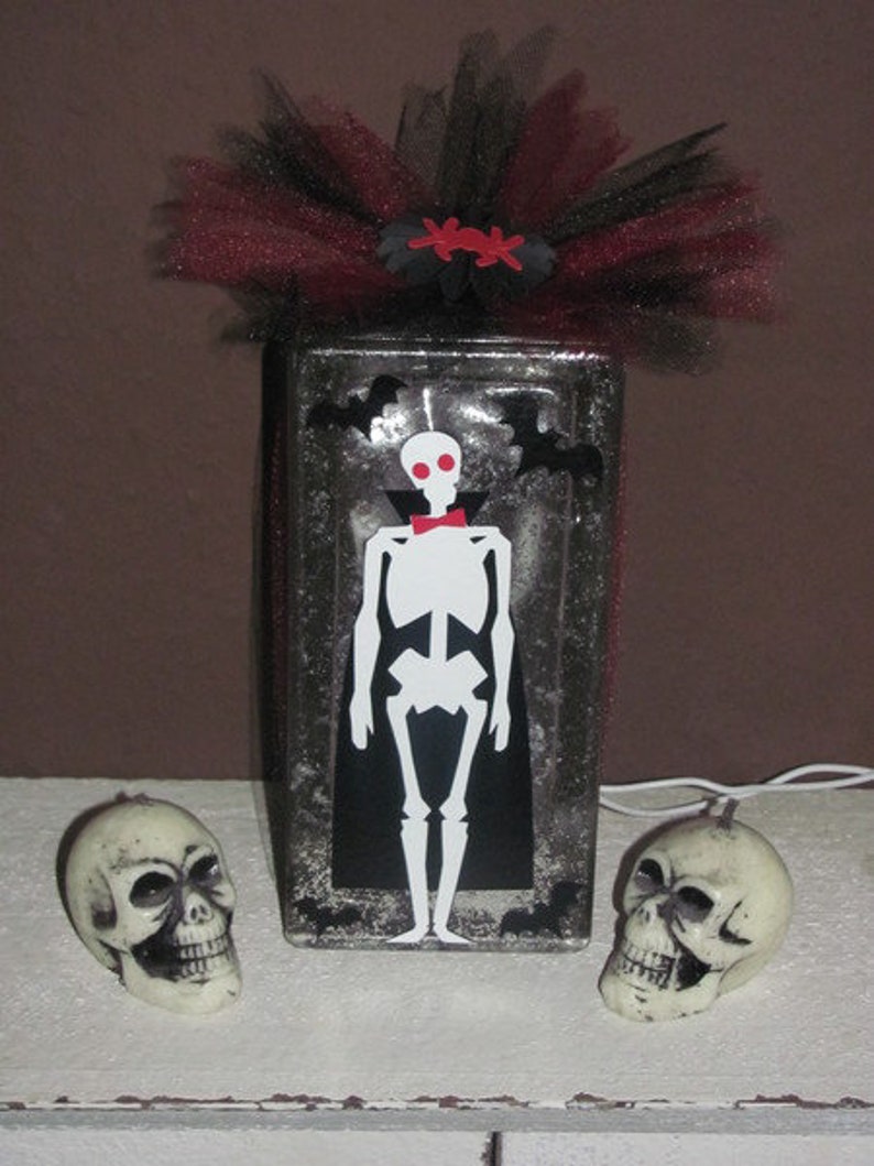 Gothik Tischlampe Skelett Bild 2