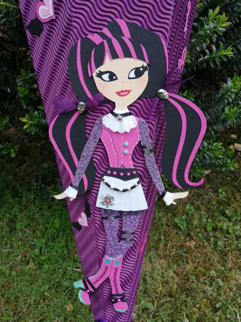 Schultüte Zuckertüte Vampirlady Draculawina Wunschname Bild 2