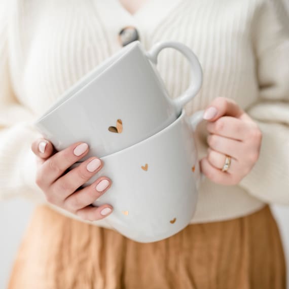 Große Kaffeetasse, 1 Liter Becher - GOLDEN HEART handbemalte Keramik Tasse, Geschenk für Freundin/Frau, Porzellantasse