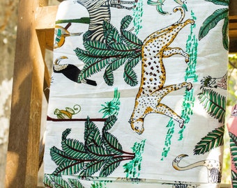 Weiße Tier Print Safari Stoffe, Hand Siebdruck, tropischen Safari, Stoff Bulk Stock, Stoff für PJ-Sets, Kleid Stoff