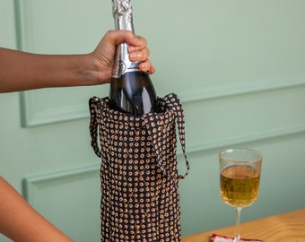 Black Polka Blockprinted Wine Bottle Bag, Wine carrier bag, Quilted wine holder, wine carrier, Wine caddy, Wine Bag, Set of 2