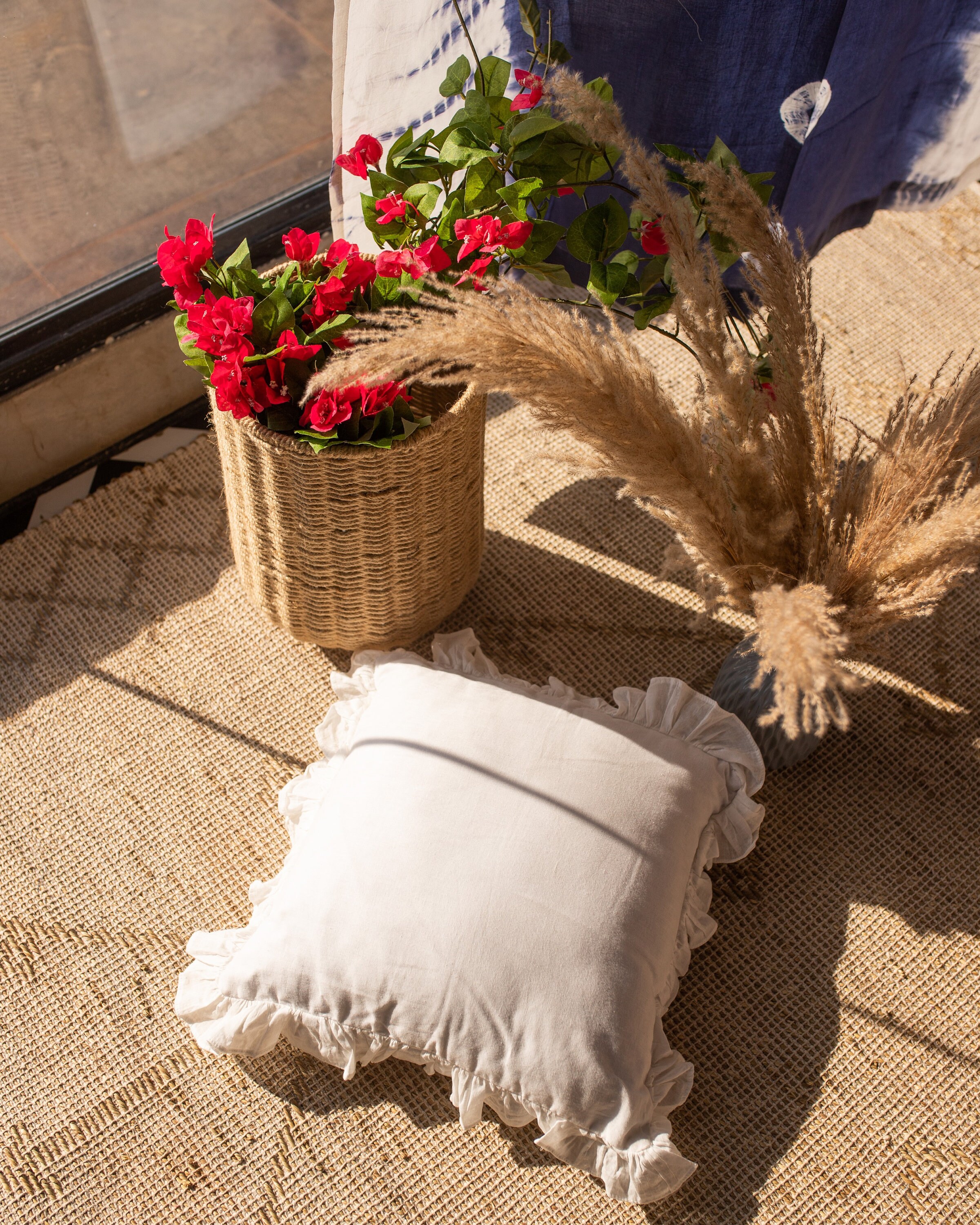 Plain White Ruffle Cushion cover, Square ruffle cushion covers, ruffle cushions, sqaure cushion covers, Cushions USA, made in india