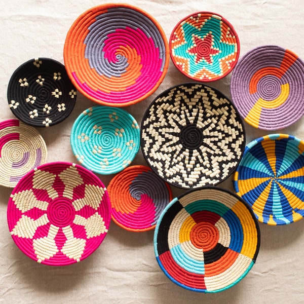 Assorted Sabai Handwoven Grass Baskets, African Basket Plates, Set of 4/6/8/10 Wall Art, Boho Wall Baskets, Wall Decor, Wall Hanging
