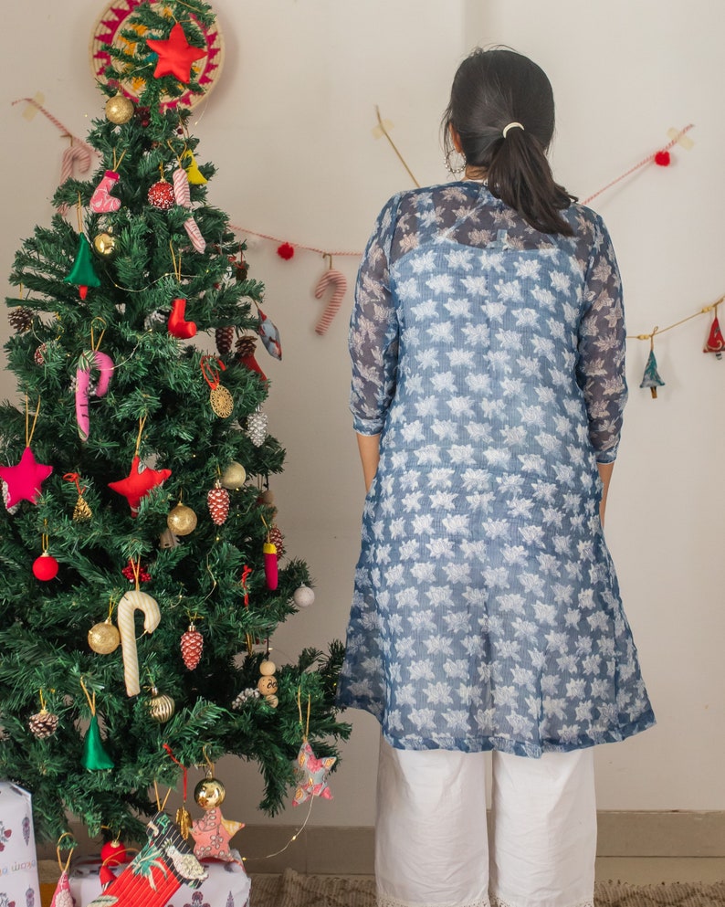 Indigo Flower Kota Doriya Shrug, Print Nightwear, Cotton Loungewear Set, Dyed Design, Loungewear Women, Comfy Nightwear, Front Open image 3