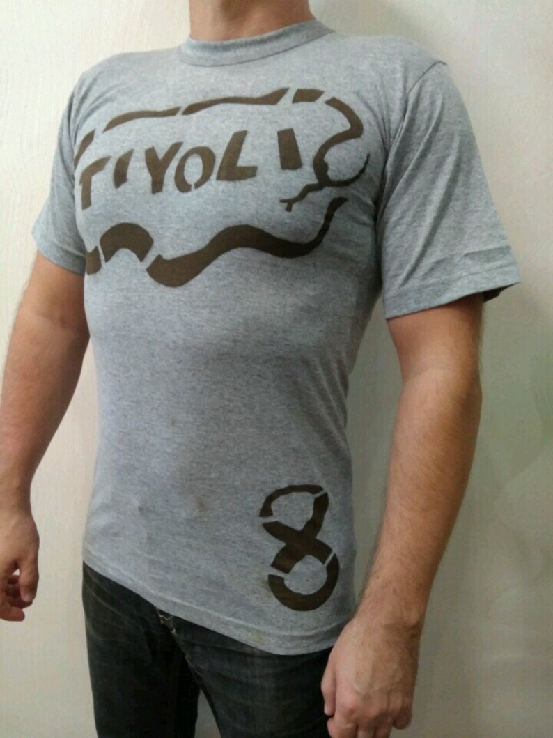 tivoli eddie vedder shirt