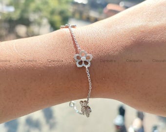 14K White Gold Moissanite Flower Station Bracelet, Minimalist Floral Chain