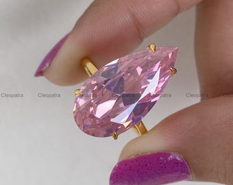 Anillo solitario de turmalina talla pera con acabado en oro amarillo y plata Argentium 935, anillo de cóctel, anillo para fiestas, anillo con piedra grande, regalo para ella.