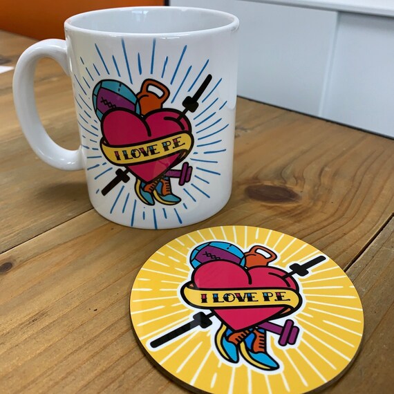 Fitness Mug - Fun Gym Gift - I Love P.E. - Funny Gift for Coach Athlete, Crossfitter, PE Teacher, Gym Instructor - Personalised Gym Gift