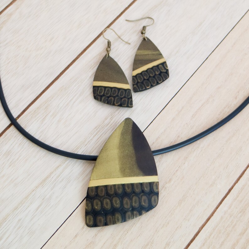 Black and gold jewelry Abstract pendant necklace Big dangle earrings Modern Contemporary jewelry Statement necklace Tribal earrings for her