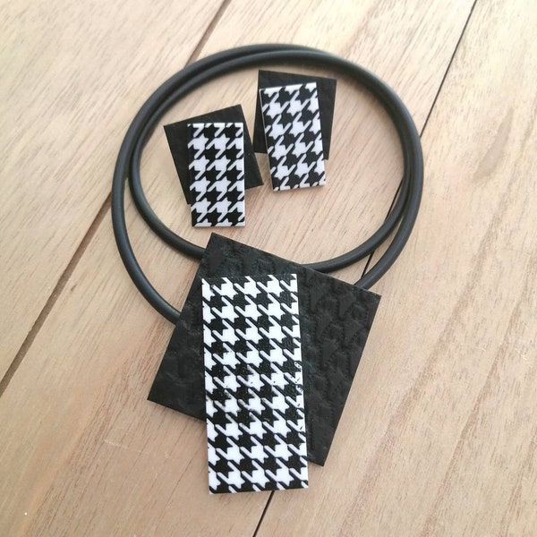 Houndstooth jewelry set Black and white geometric jewelry Bold chunky necklace Dogtooth jewelry Modern earrings Contemporary jewelry for her