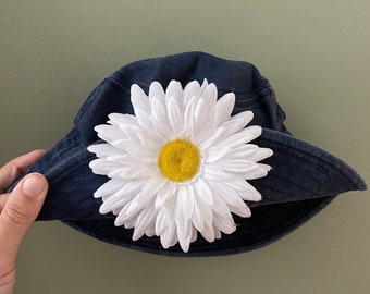 90s Nostalgia Daisy Denim Bucket Hat