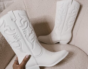 white western cowboy boots